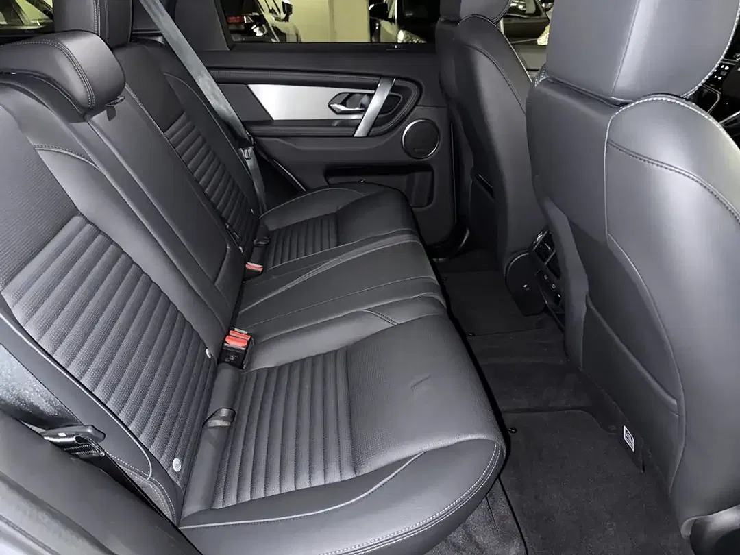 Land Rover Discovery Sport D200 Dynamic SE - Thumbnail 11
