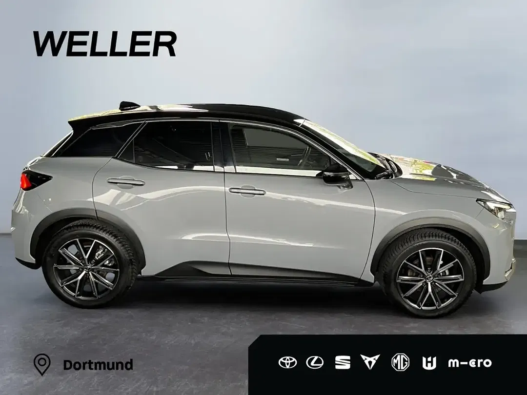 Lexus LBX Emotion - Thumbnail 10