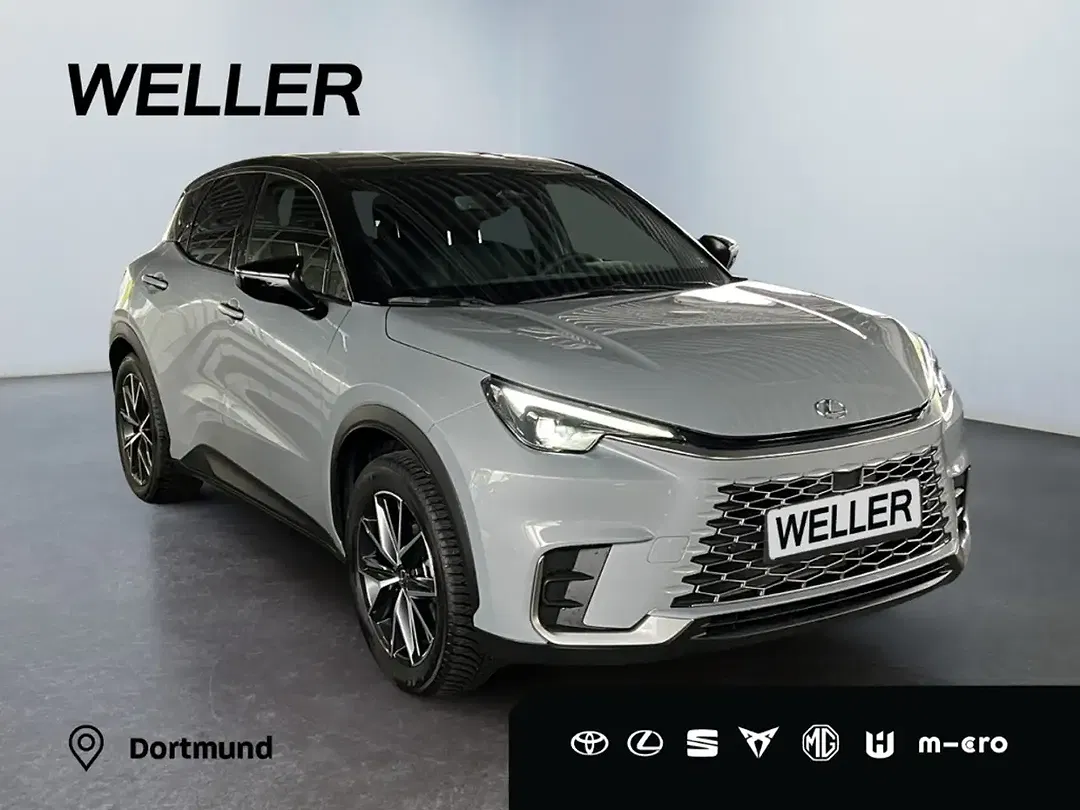 Lexus LBX Emotion - Thumbnail 4