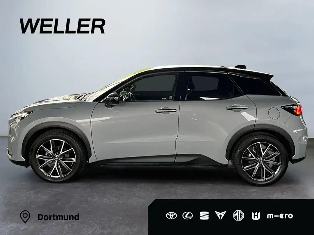 Lexus LBX Emotion - Thumbnail 5