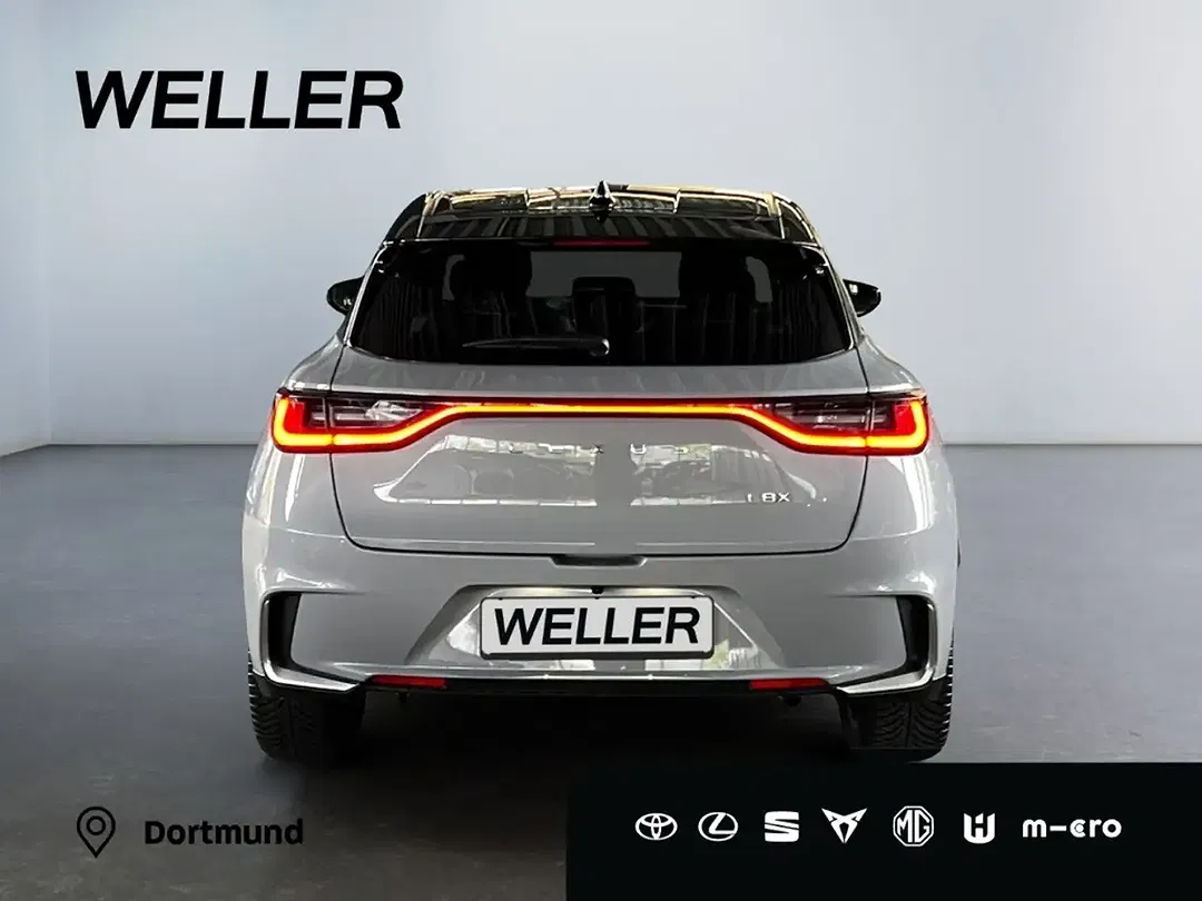 Lexus LBX Emotion - Thumbnail 6