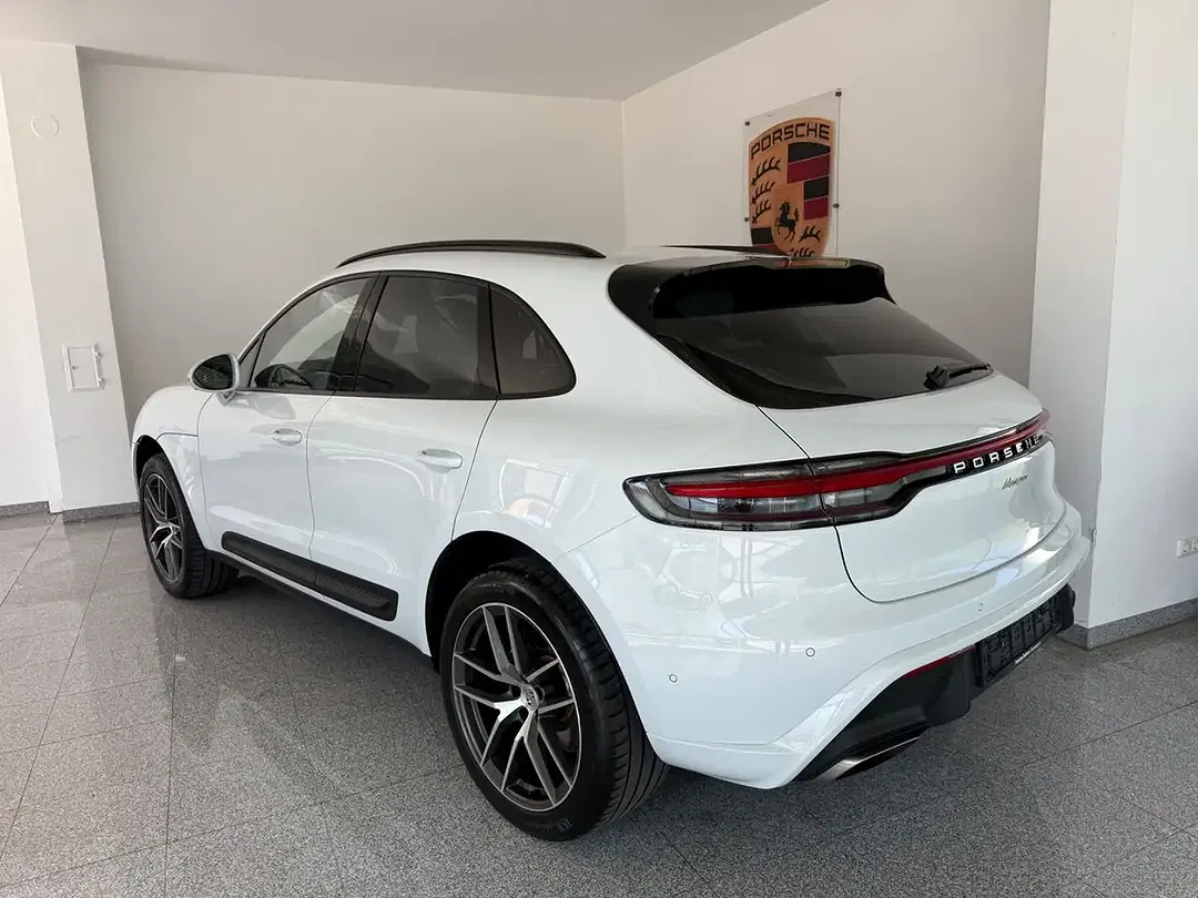 Porsche Macan 2.0 - Thumbnail 5