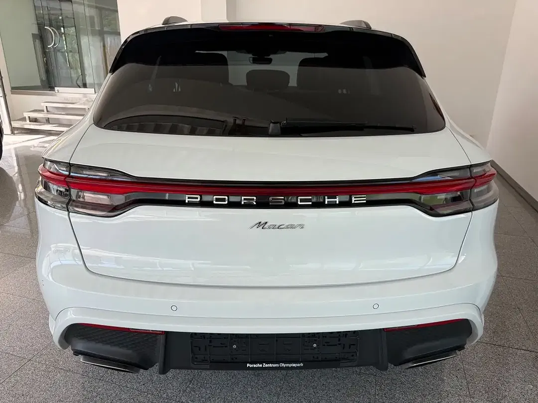 Porsche Macan 2.0 - Thumbnail 6