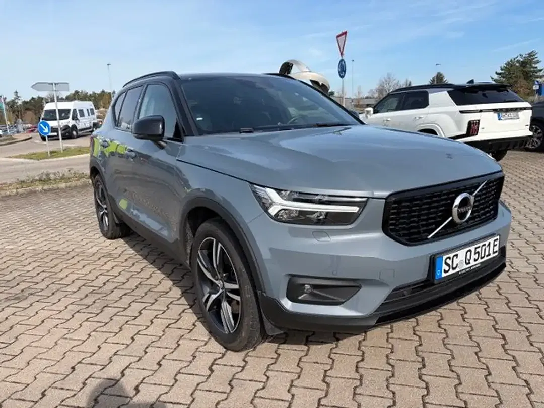 Volvo XC40 T5 PHEV Recharge R-Design - foto 1
