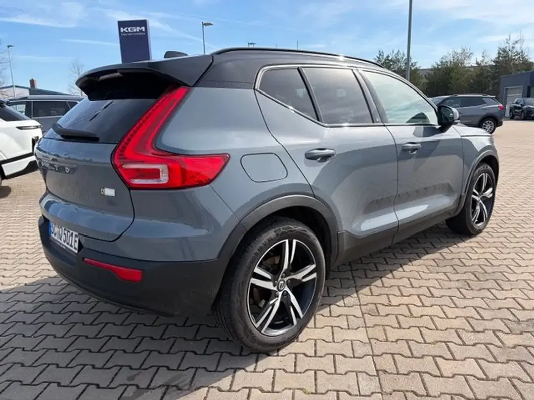 Volvo XC40 T5 PHEV Recharge R-Design - foto 2
