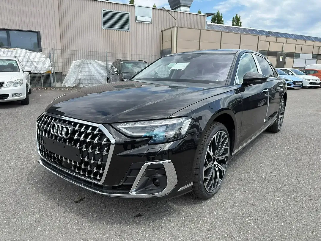 Audi A8 60 TFSI e quattro - foto 1