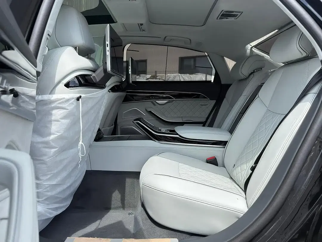 Audi A8 60 TFSI e quattro - Thumbnail 13