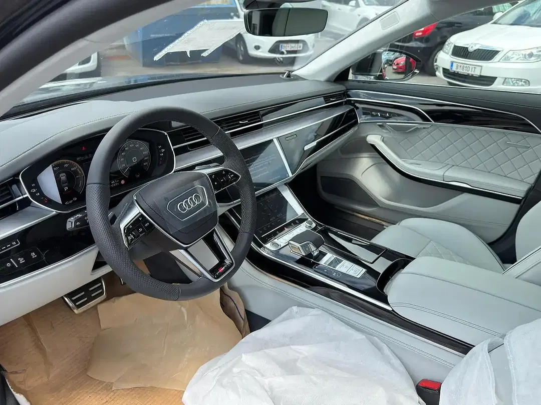 Audi A8 60 TFSI e quattro - foto 2