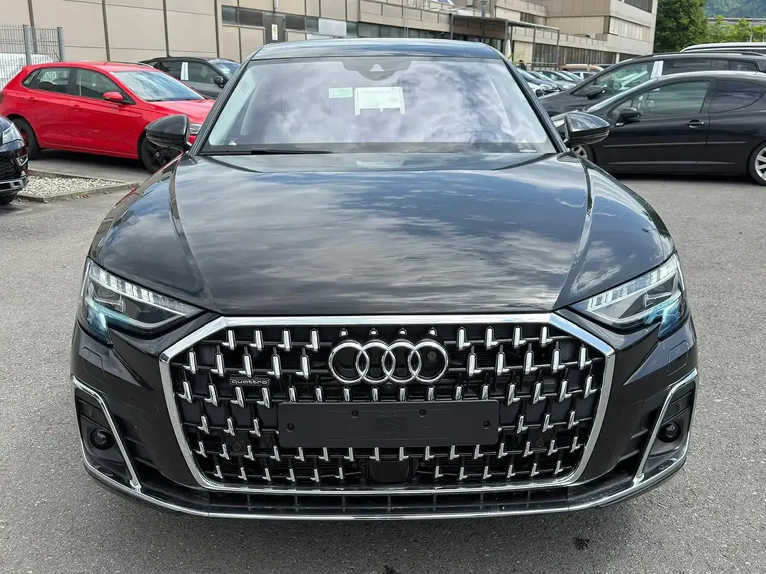 Audi A8 60 TFSI e quattro - Thumbnail 3