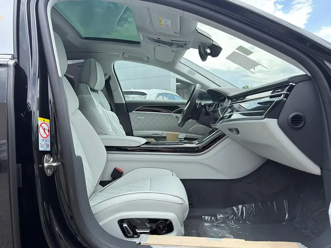 Audi A8 60 TFSI e quattro - Thumbnail 8