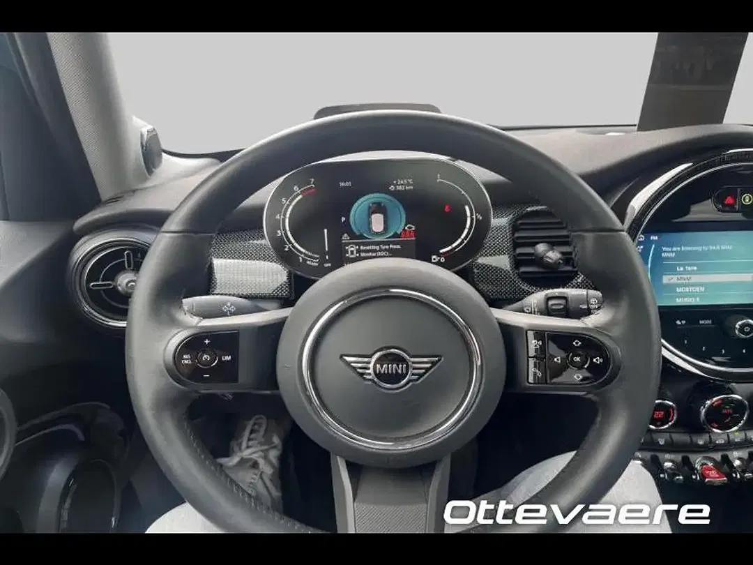 MINI Cooper - Thumbnail 9