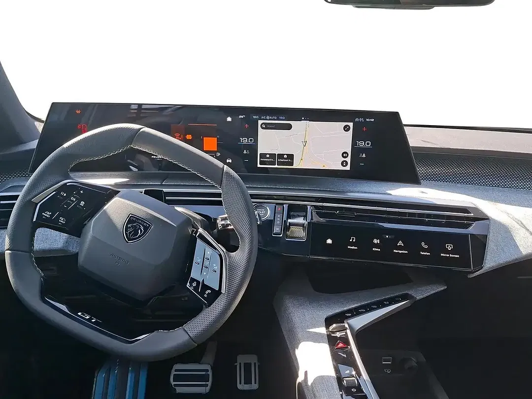 Peugeot 5008 145 e-DSC6 Hybrid GT - Thumbnail 9