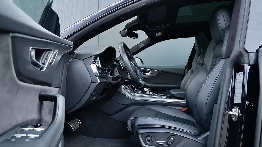 Audi RS Q8 4.0 V8 TFSI quattro Matrix LED - foto 15