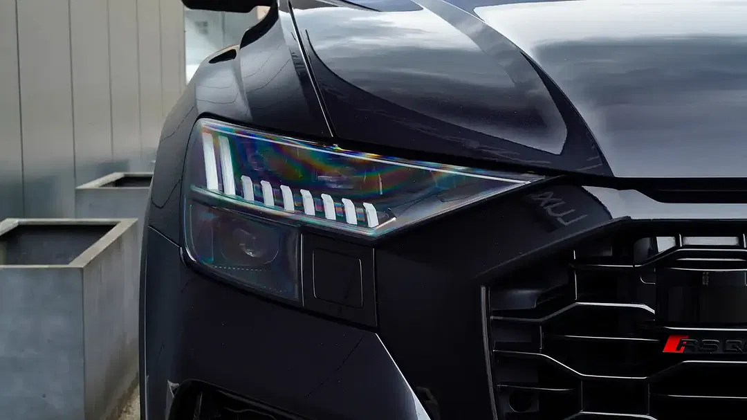 Audi RS Q8 4.0 V8 TFSI quattro Matrix LED - Thumbnail 9