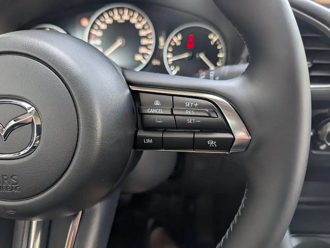 Mazda 3 2.5 6MT Centre-Line - Thumbnail 13