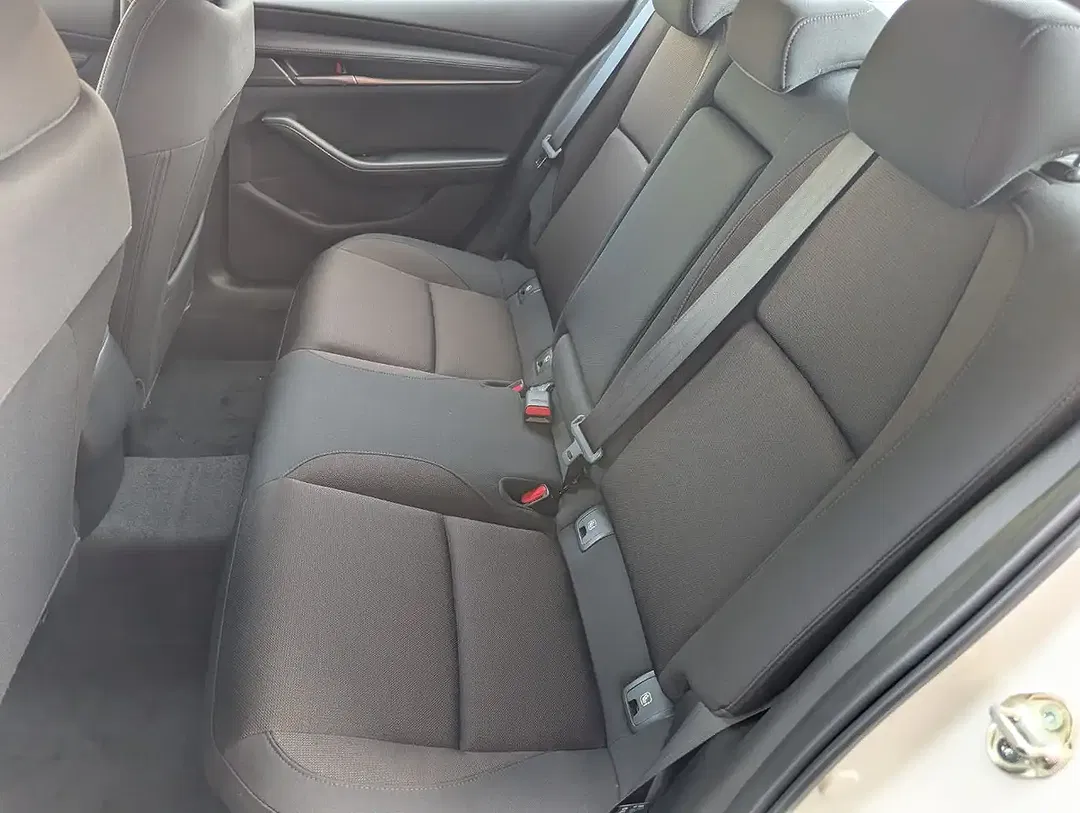 Mazda 3 2.5 6MT Centre-Line - Thumbnail 21