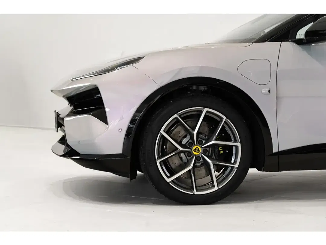 Lotus Eletre 600 Sport SE - Thumbnail 3