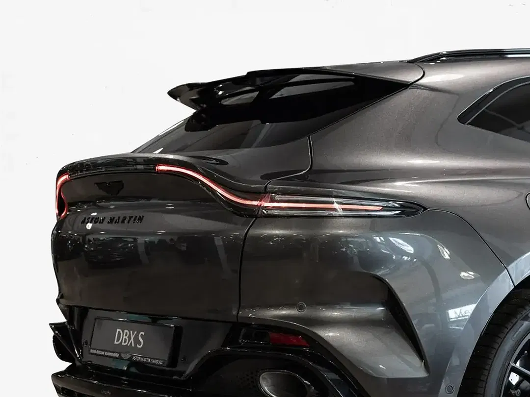 Aston Martin DBX - Thumbnail 9