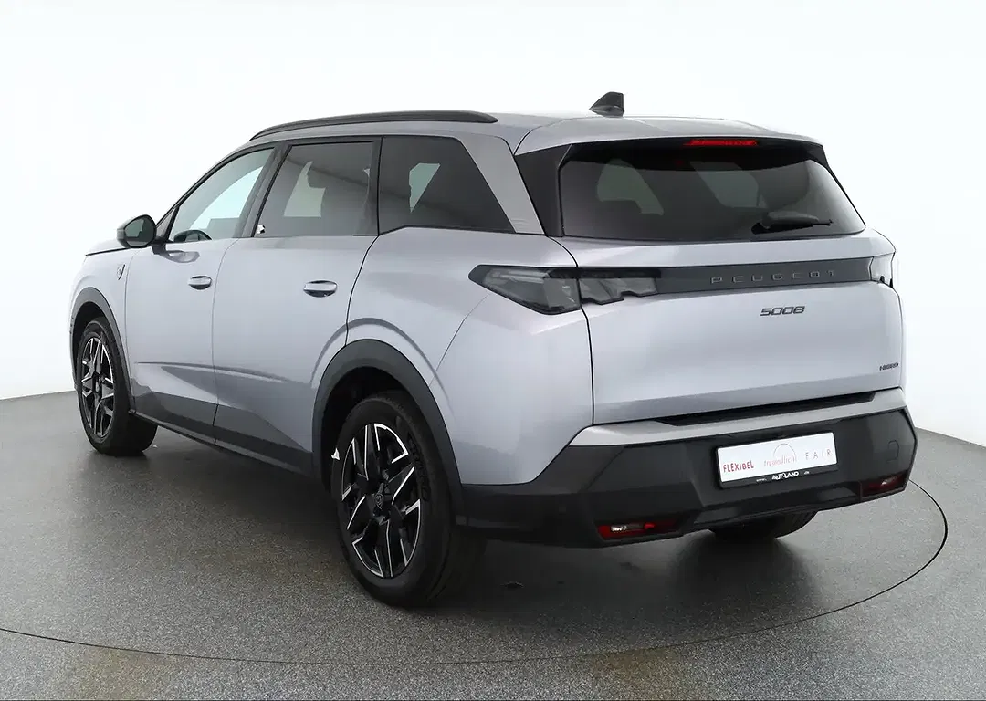 Peugeot 5008 AUT Hybrid GT - foto 2