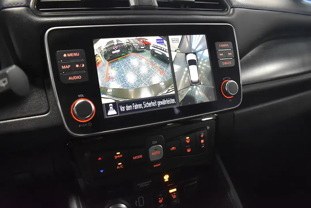 Nissan Leaf N-Connecta - Thumbnail 10