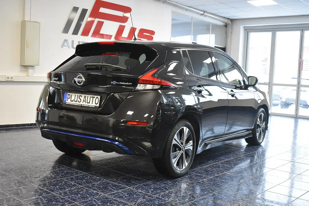 Nissan Leaf N-Connecta - Thumbnail 4