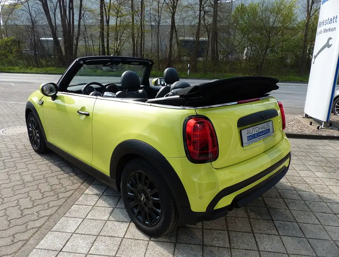 MINI One Cabrio Classic Trim - Thumbnail 7