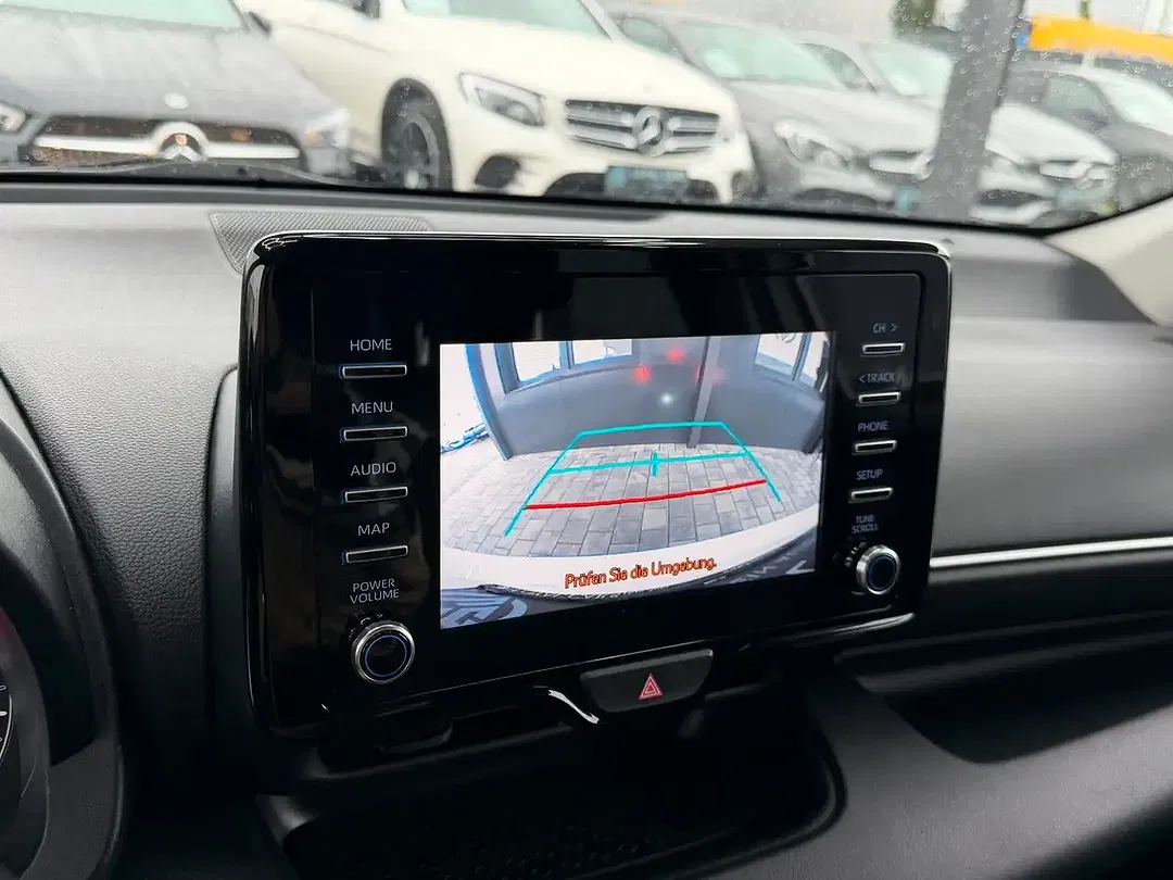 Toyota Yaris AUT - Thumbnail 13