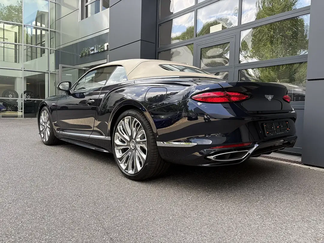 Bentley Continental Mulliner - foto 2