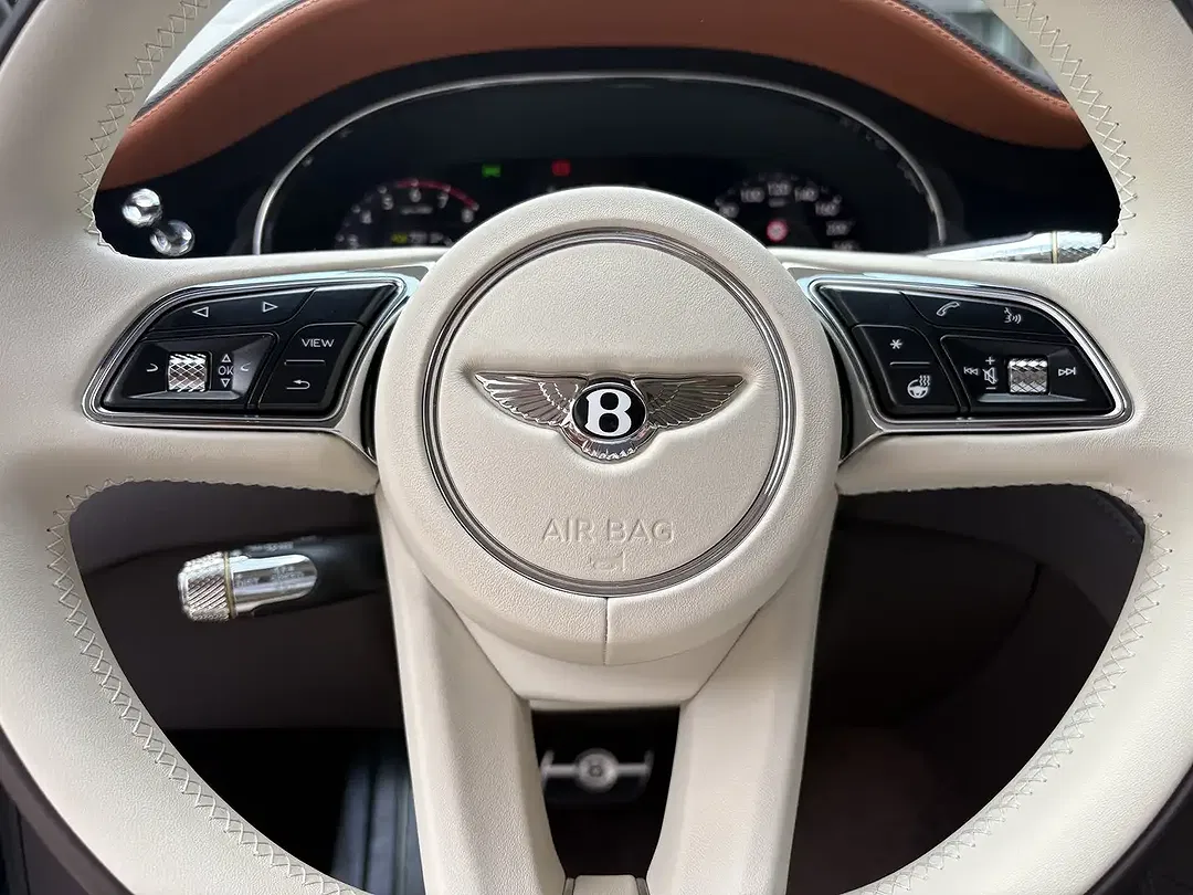 Bentley Continental Mulliner - Thumbnail 6