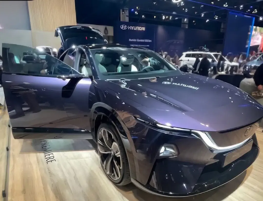 Mazda CX-6e Takumi Plus - foto 1
