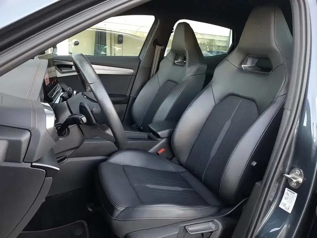 CUPRA Formentor PHEV DSG VZ DCC - Thumbnail 11