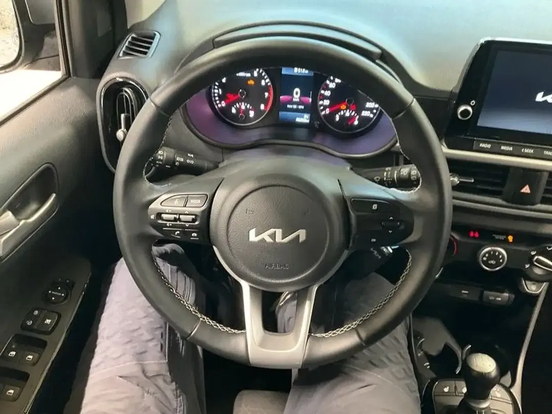 Kia Picanto - Thumbnail 6