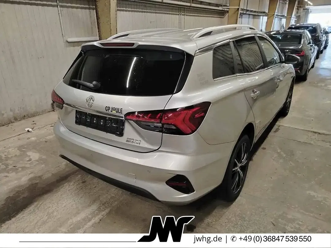 MG MG5 - Thumbnail 4
