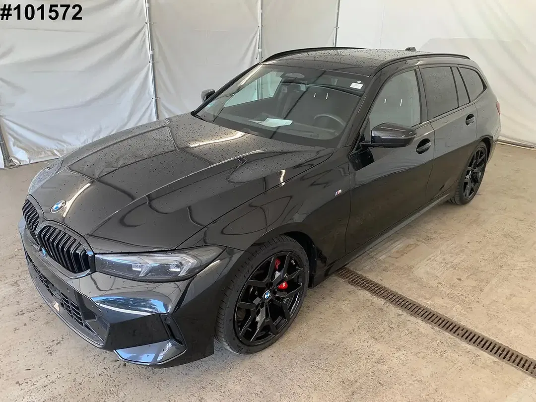 BMW 320 xDrive M Sport Pro - Thumbnail 1