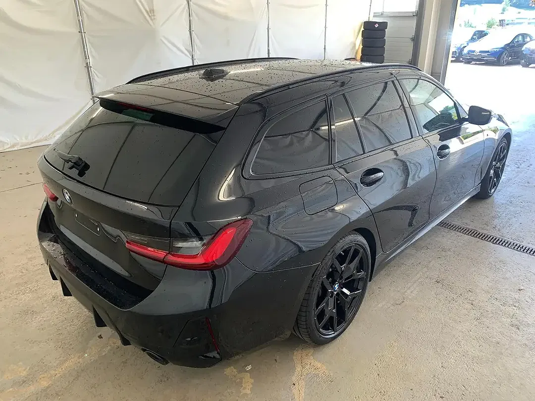 BMW 320 xDrive M Sport Pro - Thumbnail 3