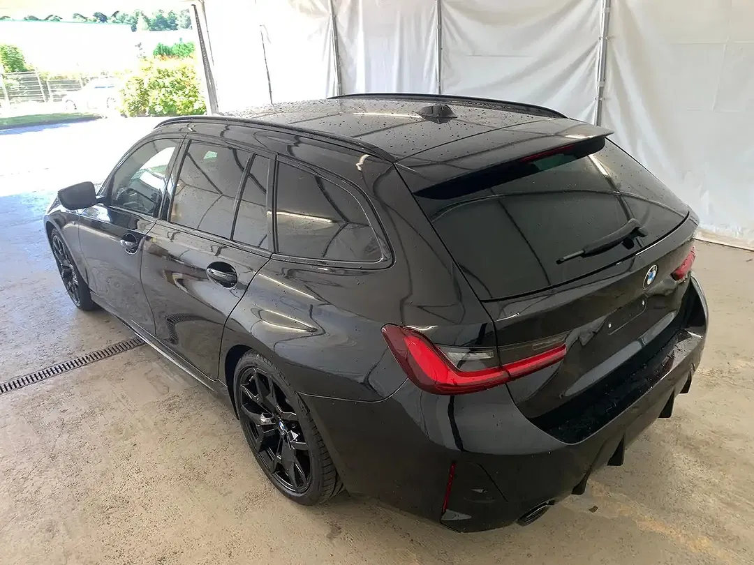 BMW 320 xDrive M Sport Pro - Thumbnail 4