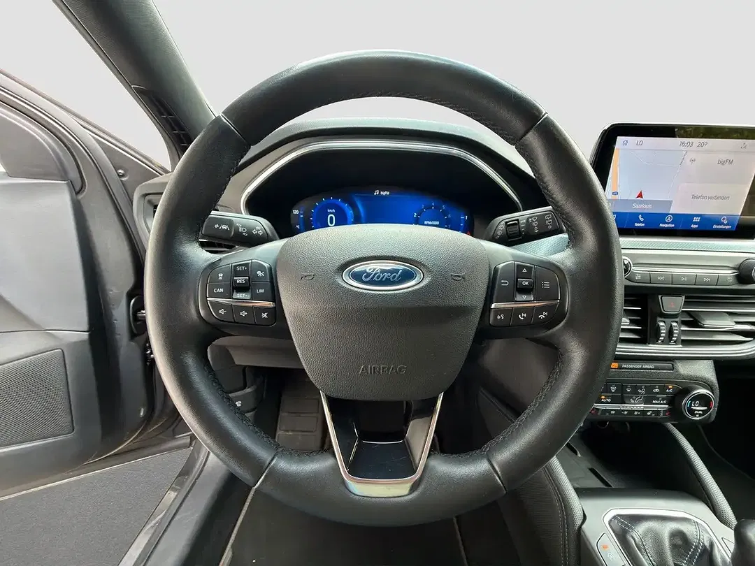 Ford Focus Active X - Thumbnail 11