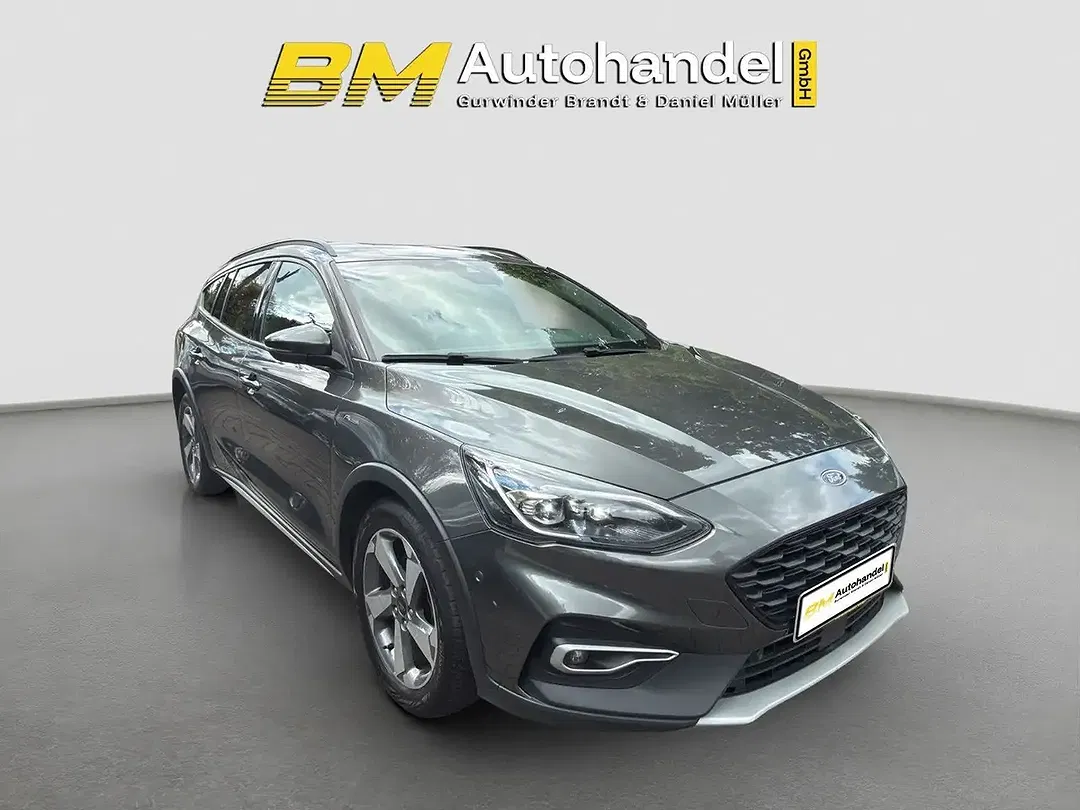 Ford Focus Active X - Thumbnail 3