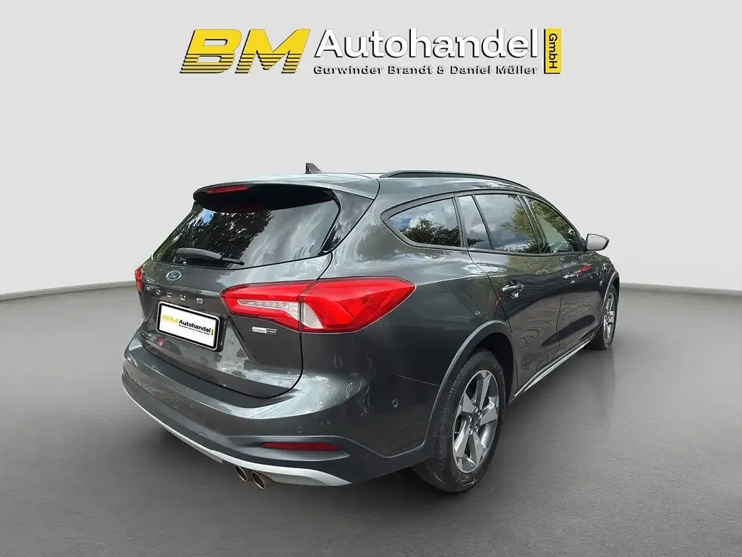 Ford Focus Active X - Thumbnail 6