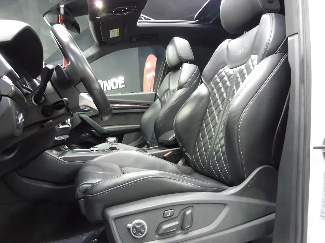 Audi SQ5 3.0 TDI quattro Matrix LED - Thumbnail 12