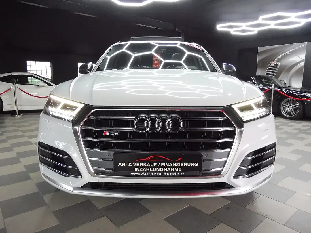 Audi SQ5 3.0 TDI quattro Matrix LED - Thumbnail 3