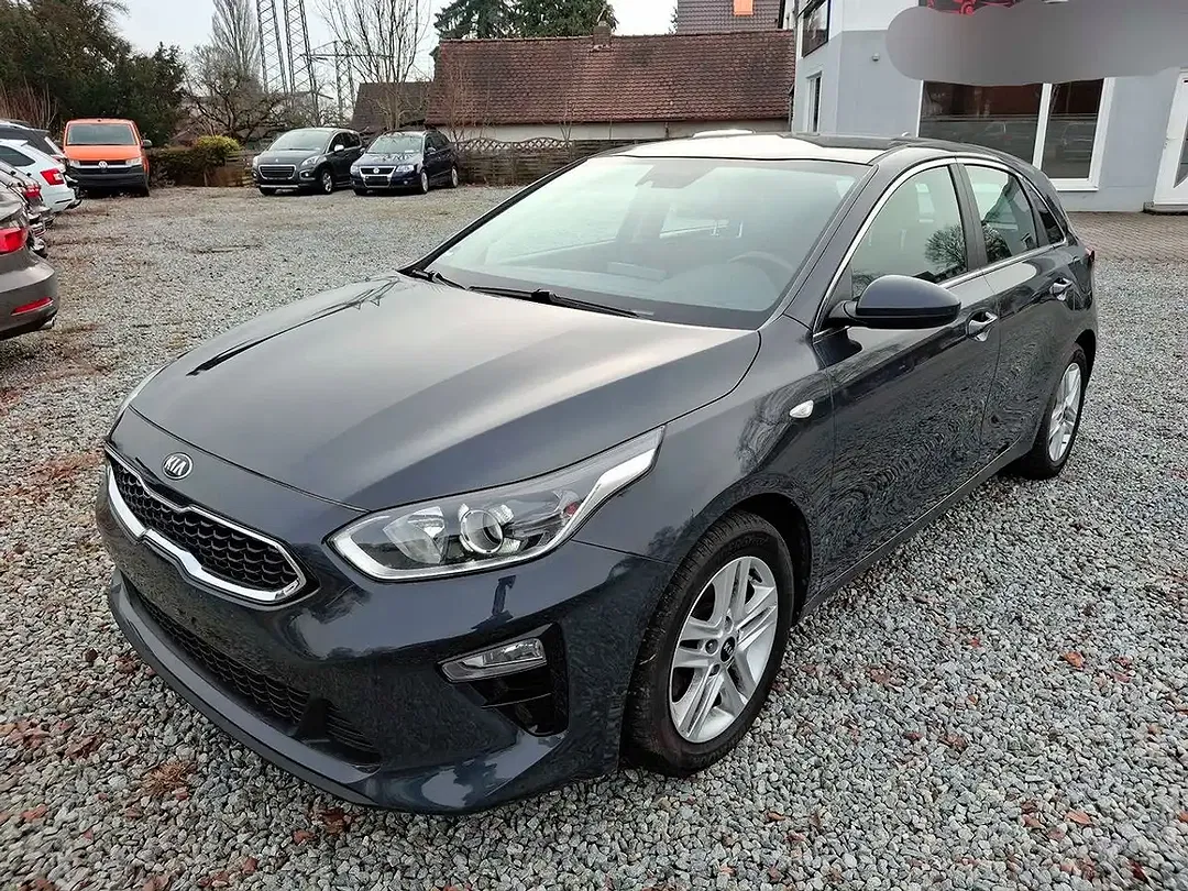 Kia Ceed / cee'd 1.5 Vision - foto 1