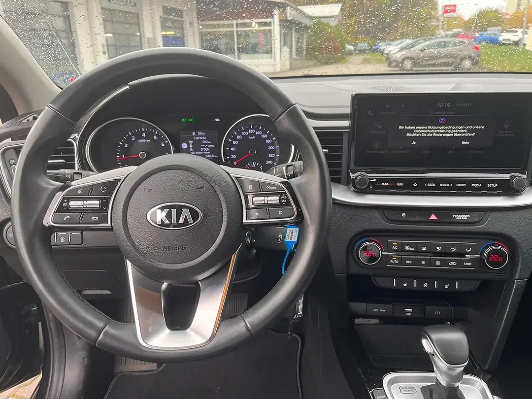 Kia Ceed / cee'd 1.5 Vision - Thumbnail 11