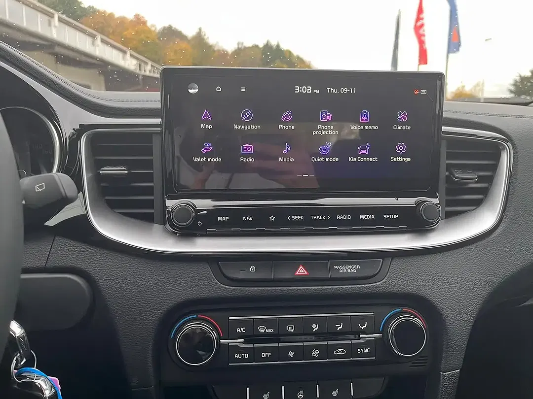 Kia Ceed / cee'd 1.5 Vision - Thumbnail 4