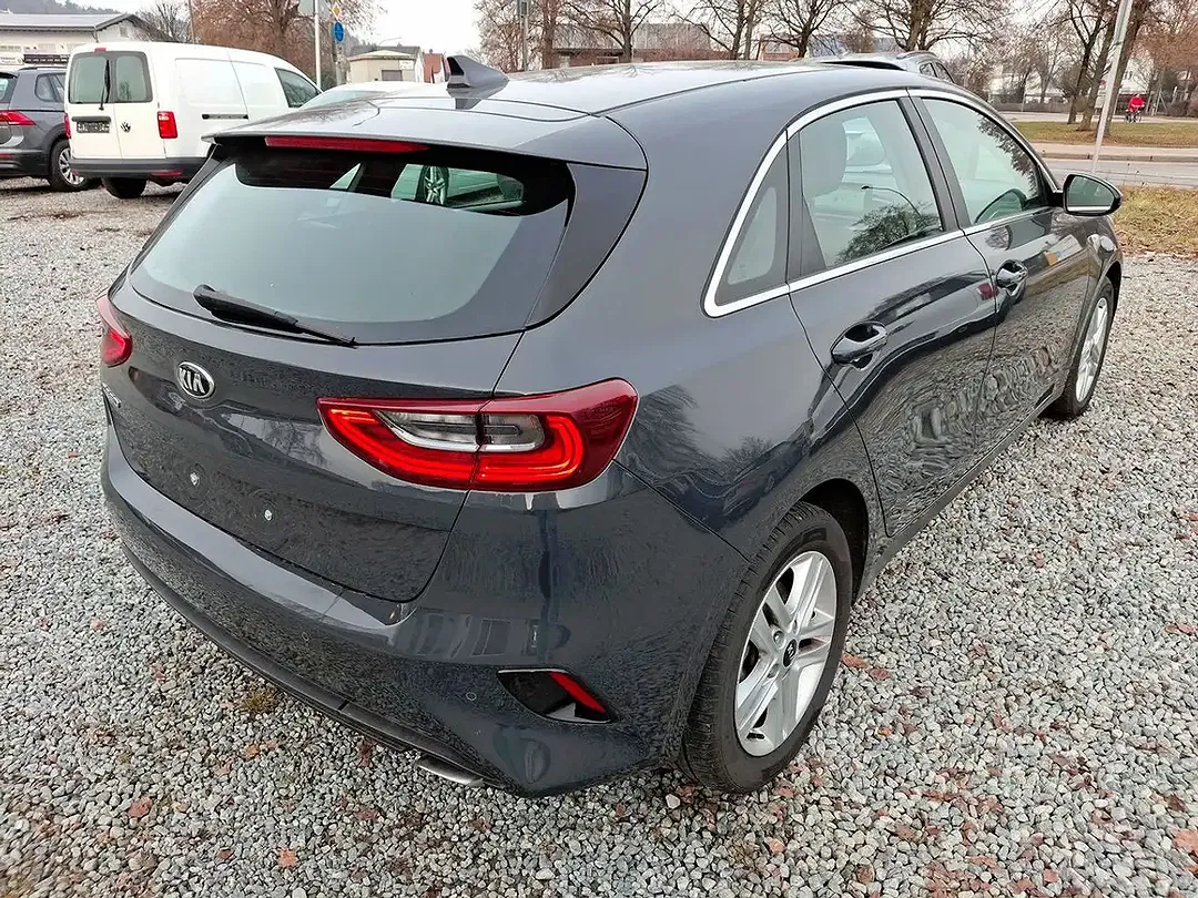 Kia Ceed / cee'd 1.5 Vision - Thumbnail 5