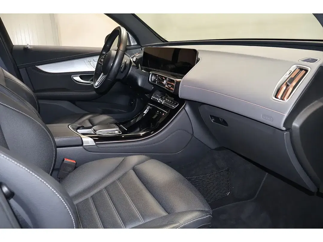 Mercedes-Benz EQC 400 4MATIC - foto 15