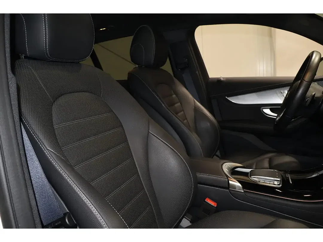 Mercedes-Benz EQC 400 4MATIC - Thumbnail 8