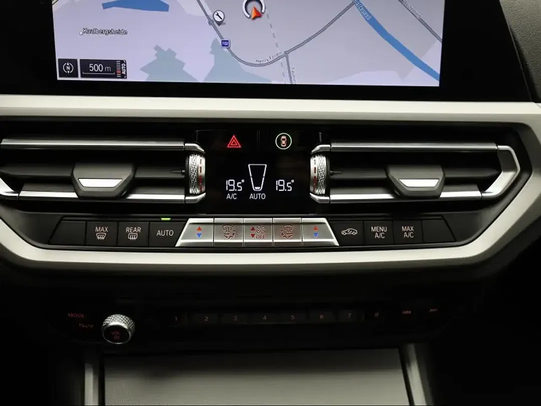 BMW 318 - Thumbnail 13