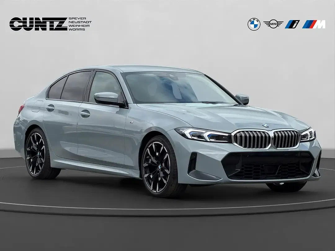 BMW 320 - Thumbnail 3
