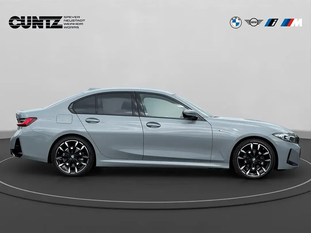 BMW 320 - Thumbnail 4